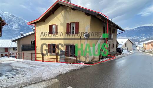 Porzione di Casa in vendita a Castel Ivano
